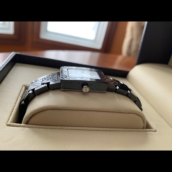 Burberry Watch - Picture 4 of 13